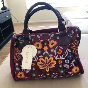 Final Le Miel Vegan tote. New w/ tags. No wallet.